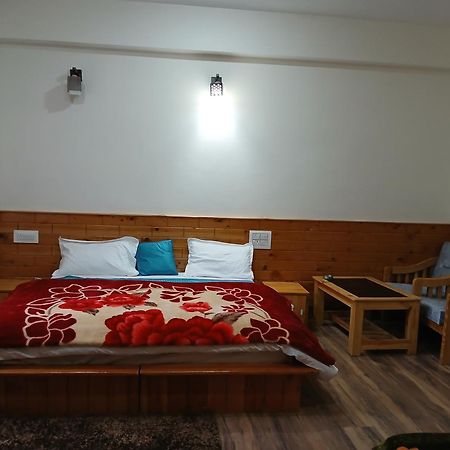 Shangri-La Rooms & Restaurant Kasol Bagian luar foto