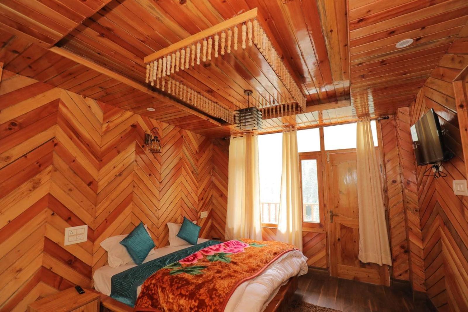 Shangri-La Rooms & Restaurant Kasol Bagian luar foto